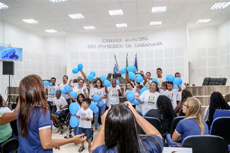 Prefeitura Municipal de São Francisco de Itabapoana Abril Azul