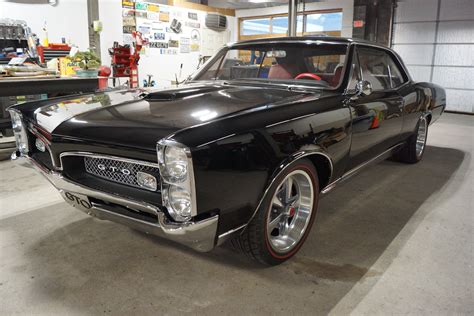 1967 Pontiac GTO Restomod – Automotion Classics