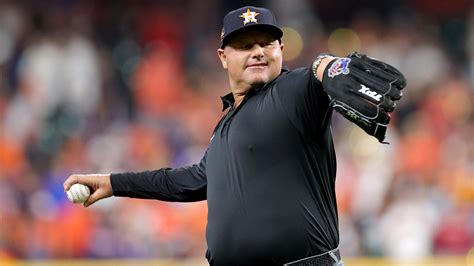 Roger Clemens Roy Oswalt Make Savannah Bananas Debut In Houston Fox News