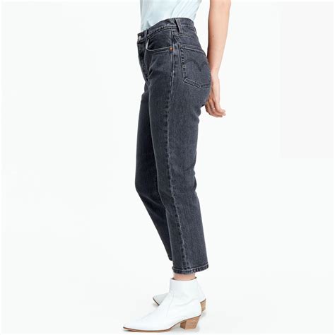 Levis® Womens 501® Original Cropped Jeans In Cabo Fade