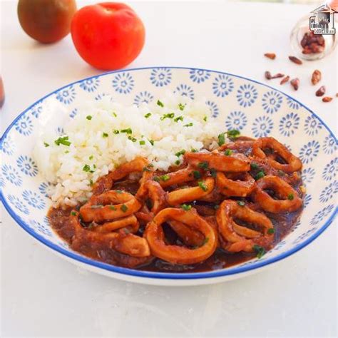 Calamares Guisados Con Patatas El Cocinero Casero Pescados Y Mariscos