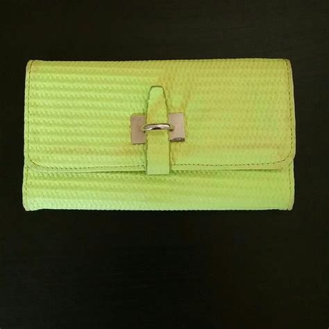 Bright Neon Wallet Wallet Things To Sell Neon