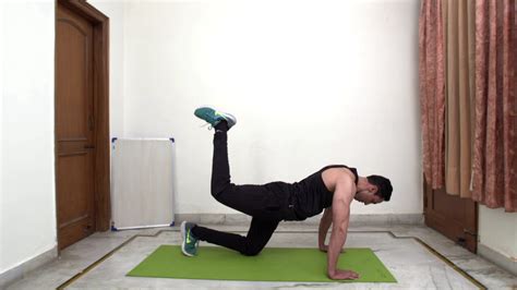 Donkey Kicks | Exercise Guide | Parambodyfitmind