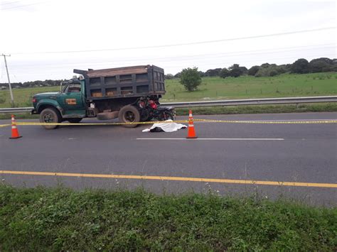 Motociclista Pierde La Vida En Accidente De Tr Nsito En Lorica R O