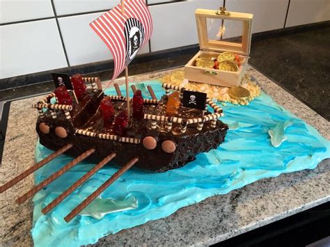 Piratenkuchen Von Pancake Muffin Chefkoch Pirate Ship Cakes