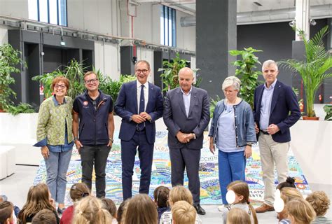 Inaugurato Il Mosaico Realizzato Dai Ragazzi Dei Ricreatori Cittadini