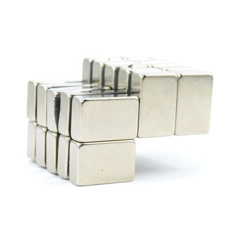 3/4 inch x 1/2 inch x 1/4 inch N42 neodymium block magnet