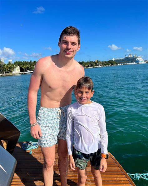 Verstappen Relaxes On Holiday In Miami With Stunning Girlfriend Piquet