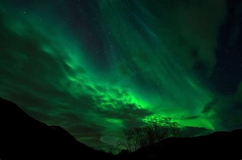 aurora borealis - Bing Images | Aurora borealis, Natural landmarks, Aurora