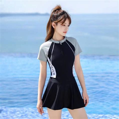 Có size lớn Đồ bơi nữ Bikini đi biển đồ bơi nữ mẹ và bé 2 mảnh dạng váy có quần bảo hộ kín