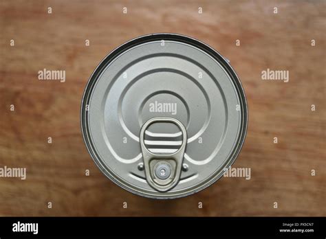 Top Of A Tin Can Stock Photo Alamy