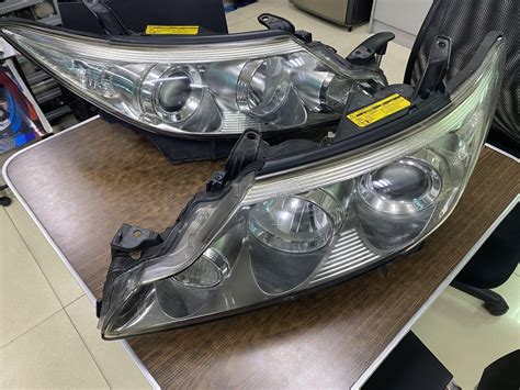 Toyota Previa Estima Acr50 Headlights Headlamp For Sale Car