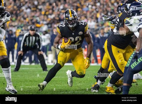 Pittsburgh Steelers Running Back Najee Harris Rushes During An Nfl