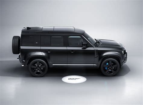 New Land Rover Defender V8 Bond Edition James Bond 007