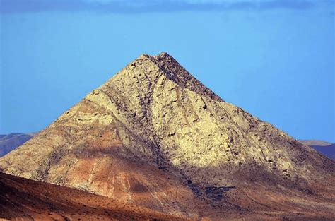 The volcanoes of Fuerteventura - Cofete Coworking Corralejo Fuerteventura