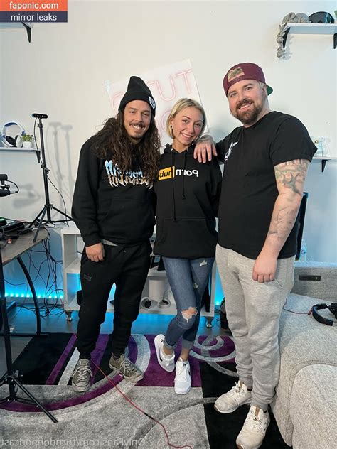 Turndonpod Aka Turndonpodcast Nude Leaks OnlyFans Photo 1 Faponic