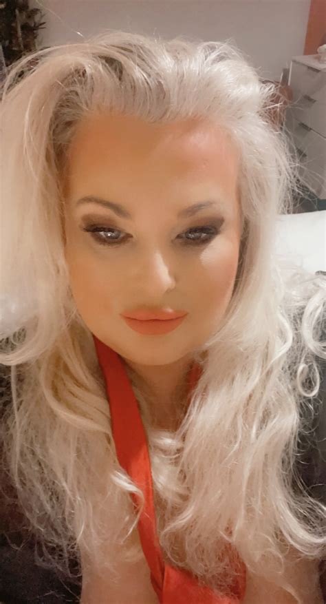 TW Pornstars Kirstyn Halborg Twitter Happy Friday Everyone Xxx Blonde Bbc Bbw Bigtitmatu