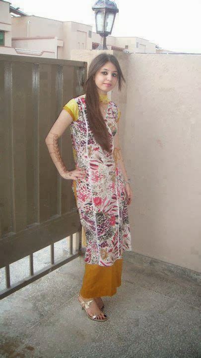 Huge Desi Big Tits Asian Sexy Girls Hd Sexy Babes Desi Babes Indain Babes Indian Tits Pics