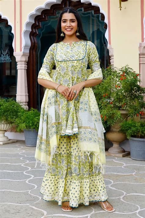 Buy Yellow Cotton Printed Floral Patterns Notched Peplum Kurta Sharara