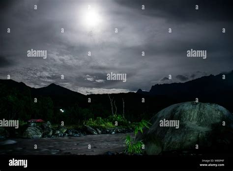 Night View By The River Stock Photo - Alamy