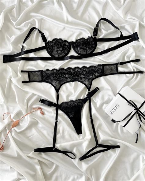 ALERTAAA LANÇAMENTO INCRÍVEL Um conceito novo para lingerie sexy e