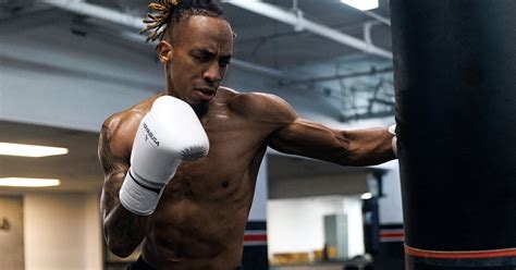 Boxing Weight Divisions Explained • Hayabusa Canada