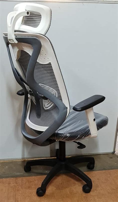 Leatherette High Back Geeken Office Chairs At Rs In Bengaluru