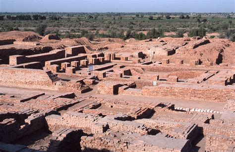 World Beautifull Places: Mohenjo Daro Old Civilization