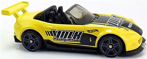 15 Mazda MX 5 Miata 70mm 2016 Hot Wheels Newsletter