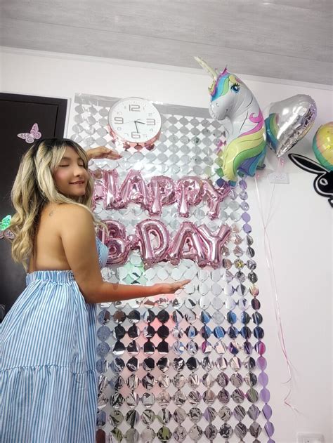 Happy Tits Webcam Model Profile XHamsterLive
