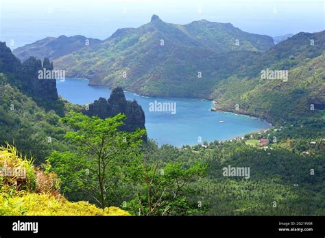 Marquesas Islands Archipelago Hi Res Stock Photography And Images Alamy