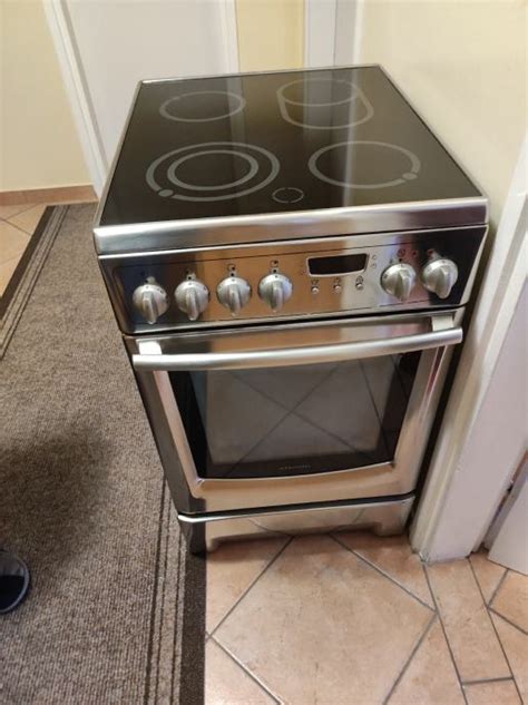 ELECTROLUX štedilnik