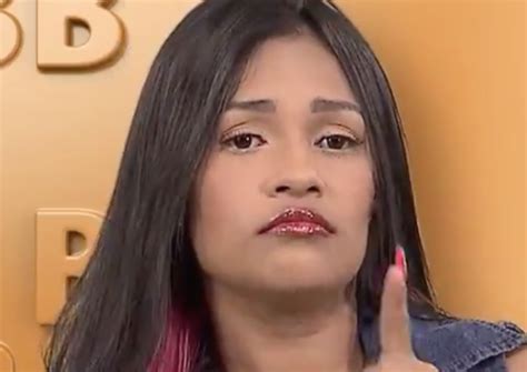 Bbb Segunda Participante Cantora Sertaneja E Promete Causar