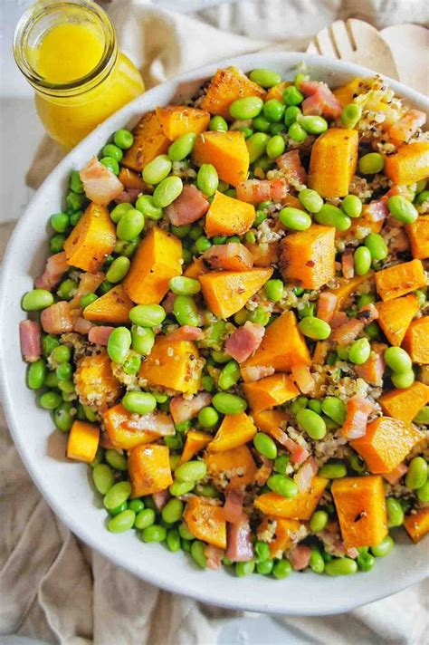 Roasted Pumpkin And Quinoa Christmas Salad