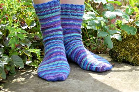 Basic 4ply Socks Pattern And Tutorial Easy Beginner Sock Knitting Winwick Mum