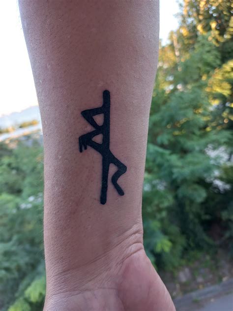 my new edgerunner tattoo. : r/LowSodiumCyberpunk