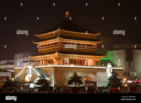 Xian Bell Tower Hi Res Stock Photography And Images Alamy