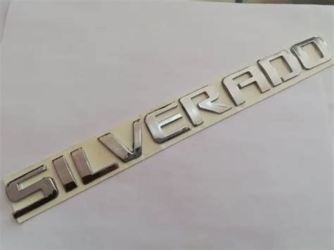 Emblema Chevrolet Silverado Letras Envío gratis