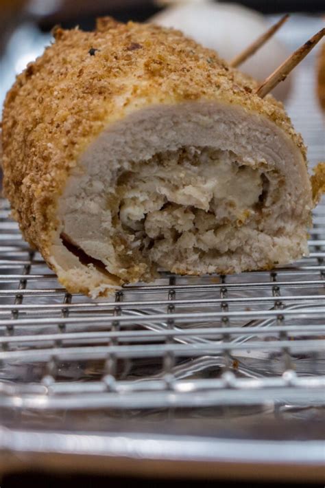 Cheesy Garlic Chicken Rollups Recipe The Protein Chef