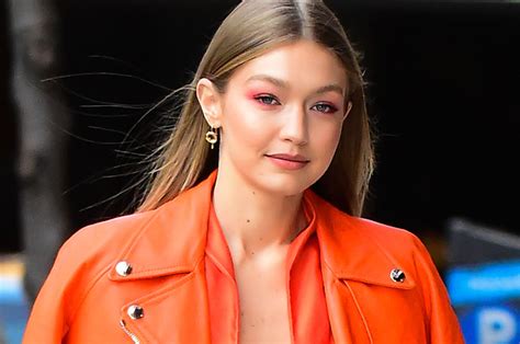 Pregnant Gigi Hadid Went Brunette
