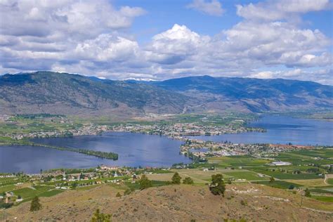 Oliver & Osoyoos Wine Country: Best Wineries, Restaurants & Hotels