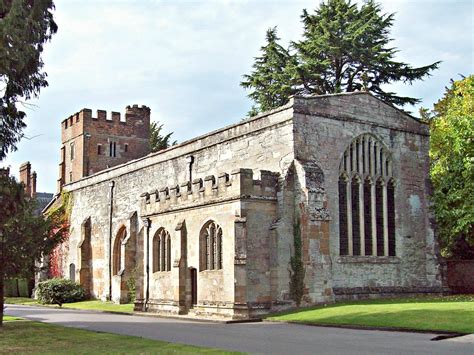 2 Wrens Cathedral Wroxhall Hatton Warwickshire Wrens C Flickr