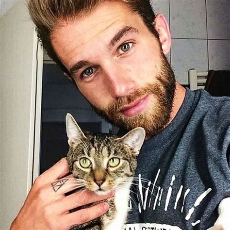 Hot Dudes With Kittens Instagram Account Is So Hot Meow Artfido