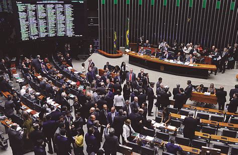 Como funciona a Câmara Federal Política