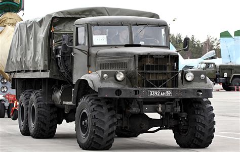 12 trucks that are the pride of the Russian automobile industry ...