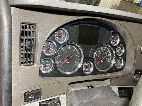 2017 Kenworth T680 Dash Panel For Sale Sioux Falls Sd 25639952