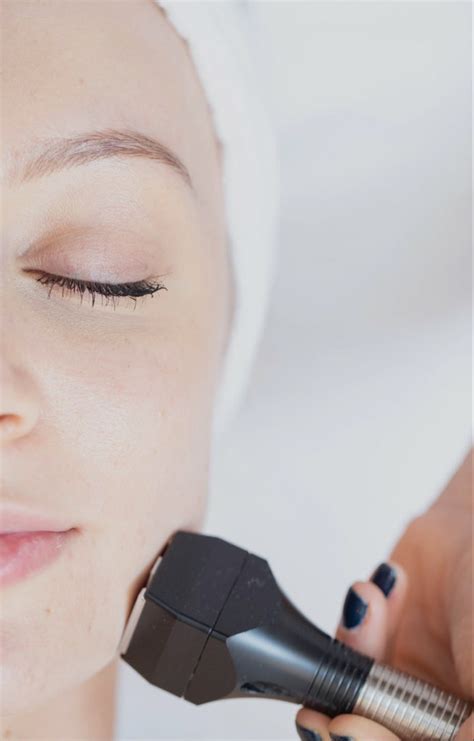 Discover The Magic Of Forma Rf Skin Tightening Studios Vis A Vis