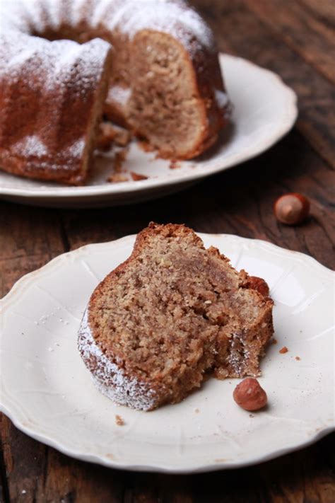 Saftiger Nussguglhupf Mit Zimt Vegan Kuchen Und Torten Rezepte