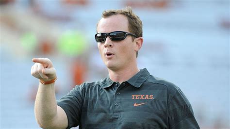 Major Applewhite New Offensive Coordinator at Houston - Barking Carnival