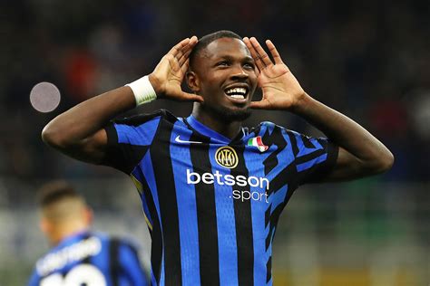 Inter Milan Star Marcus Thuram Showboating In Training